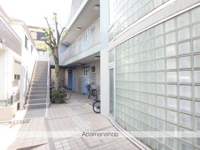 グリーンプラザ綾瀬IIの玄関写真
