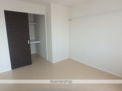 カーサファミリオ　Ａ棟[2LDK/61.45m2]の内装3