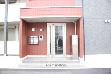 和歌山県和歌山市栄谷[1LDK/53.82m2]のエントランス