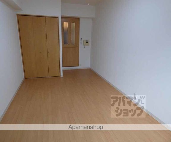 SIX BIJOUX 堺町六角の内装写真