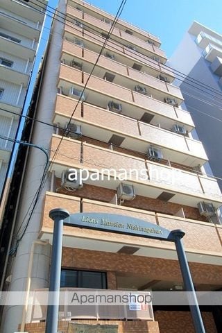 ライオンズマンション西長堀の外観写真