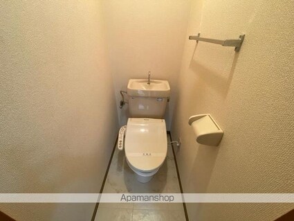 香川県高松市新北町[3LDK/74.4m2]のトイレ