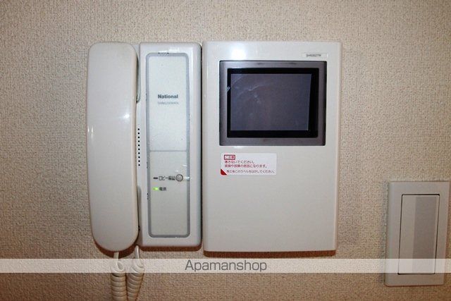 CRUM−1の内装写真