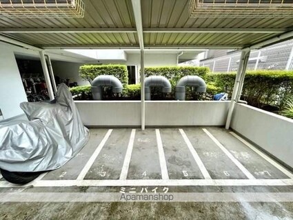 レジディア四谷三丁目[1LDK/38.5m2]の共用部