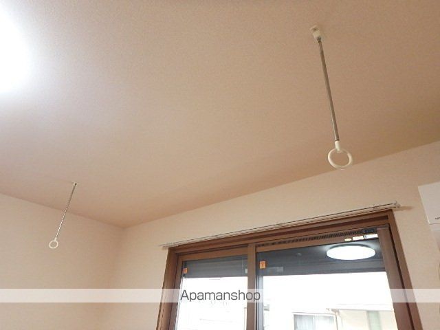 ルミエール西高尾 Aの内装写真