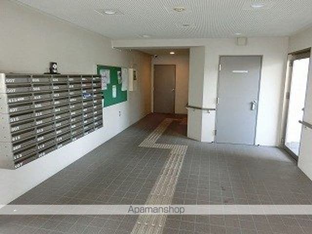 ヒルフォート安倍館の玄関写真