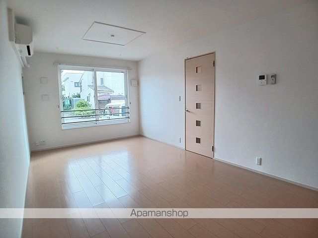 旭川市 2階建 築12年の内装写真