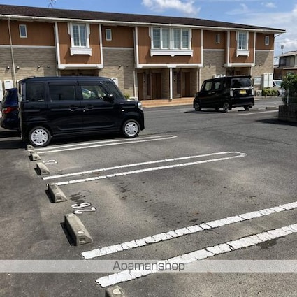 ディオーネ・ジエータ甲南[2LDK/58.21m2]の駐車場2