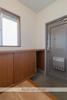 シーサイドハイツ屋島[2LDK/62.24m2]の玄関