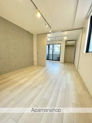 ラクラス四谷３丁目[1DK/30.64m2]のリビング・居間