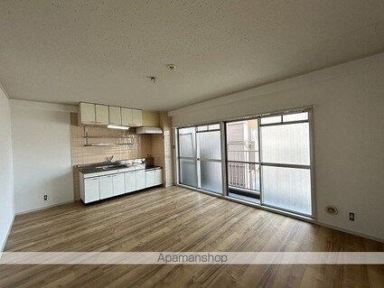 広島県広島市西区三篠町３丁目[2LDK/60m2]の内装4