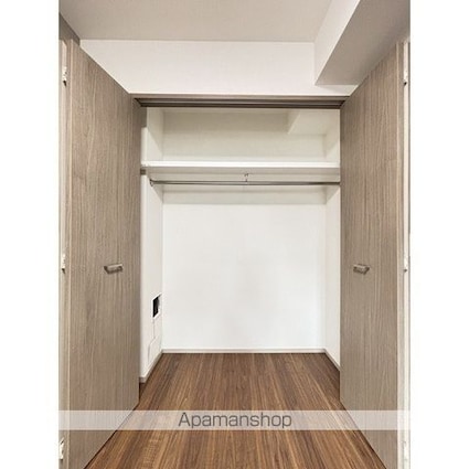 ザ・グラヴィティ新宿[2LDK/44.51m2]の収納