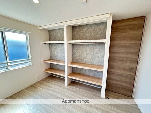 DーROOM本城東 B棟の内装写真