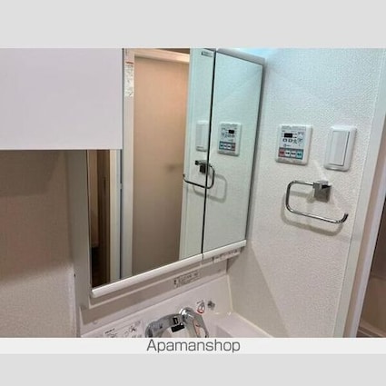 エステムプラザ芝公園[1DK/30.27m2]のリビング・居間2