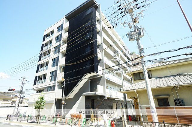 中条プレイスの外観写真
