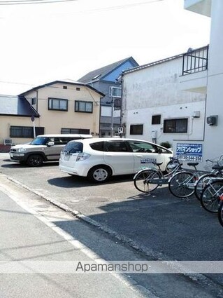 和歌山県和歌山市吹屋町２丁目[1K/21m2]の駐車場2