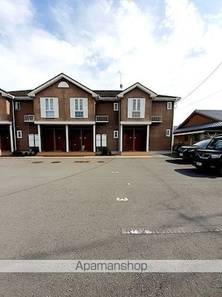 グランド・ライン大西[2DK/44.67m2]の駐車場