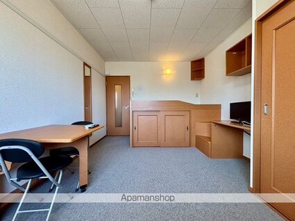 レオパレスプレジールせど[1K/23.18m2]のリビング・居間2