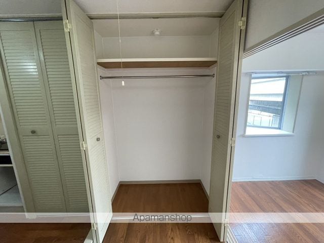 シャルマンフジ服部壱番館の内装写真