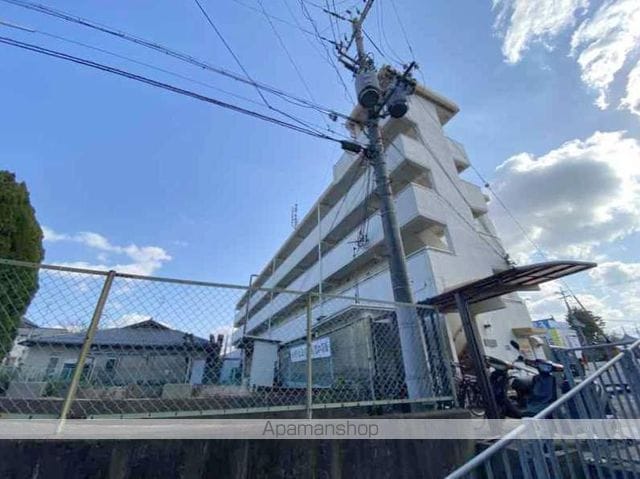 シャトウインペリアンの外観写真