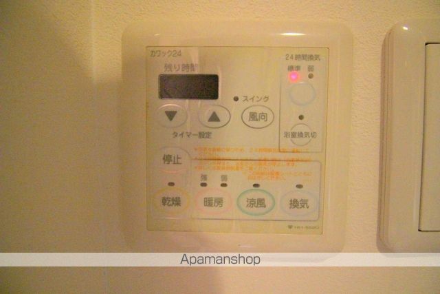 リーガル四ツ橋IIの内装写真