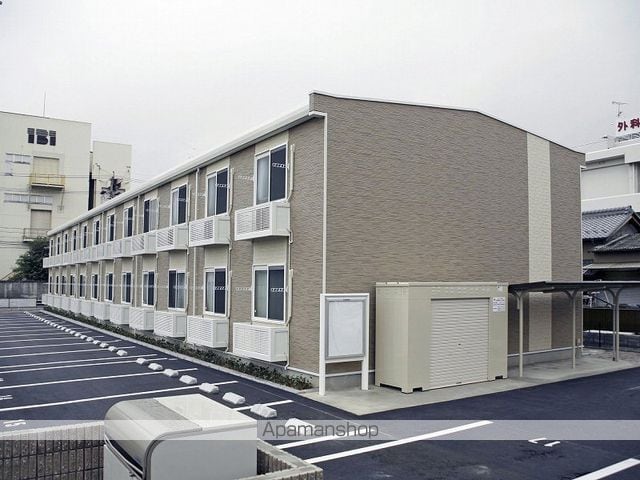 レオパレスパステル雅の玄関写真