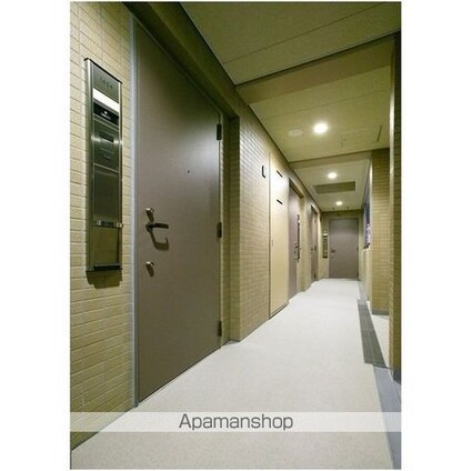 コンフォリア新宿御苑Ⅱ[1R/26.14m2]の共用部1
