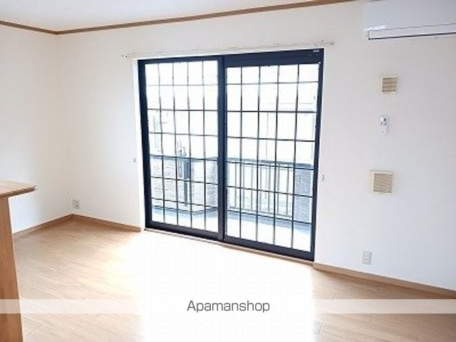 メリースクエアの内装写真