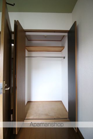 レディースキャステルの内装写真