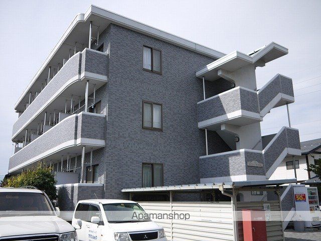 コニファーマンション