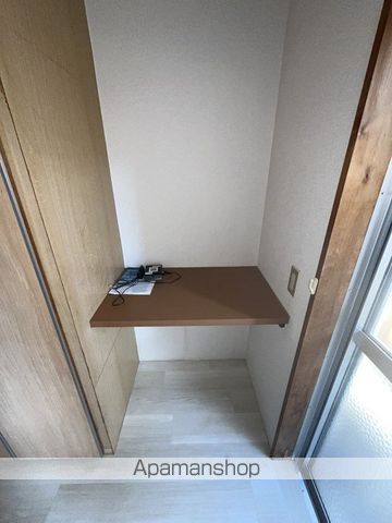 とさでん交通後免線 高須駅 徒歩2分 5階建 築38年の内装写真