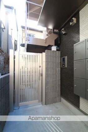 アクティ氷川台[1K/19.95m2]のエントランス1