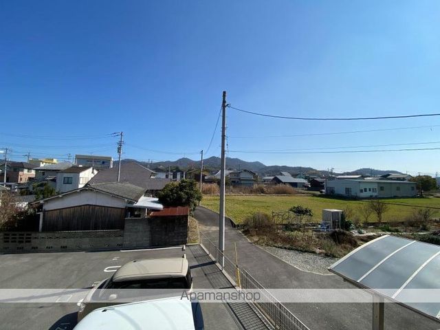 ベース新田南IIの内装写真