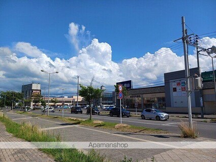 サンライズ　Ｂ棟[3LDK/67.64m2]の周辺5