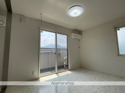 アストレイア[3LDK/69.22m2]のリビング・居間2