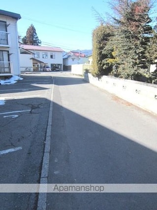 長野県長野市青木島町大塚[2DK/45.38m2]のエントランス1