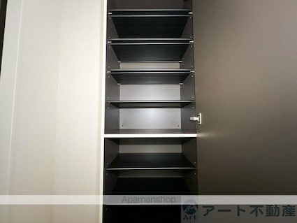 オアシスガーデン立花[1K/33.86m2]の内装9