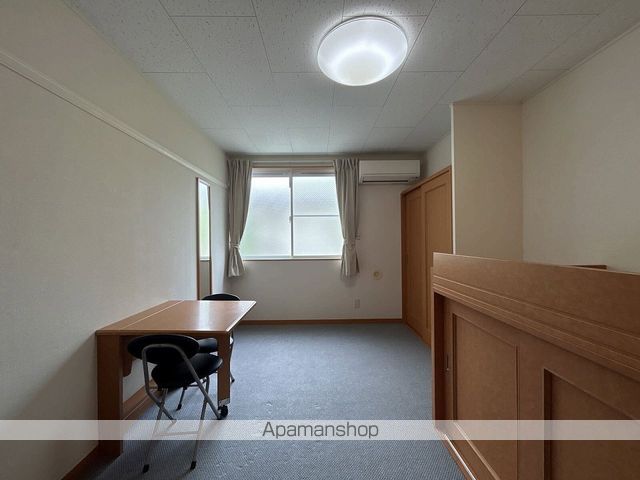 レオパレス五ノ坂の内装写真