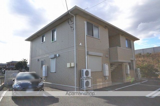 ロイヤルガーデン岡之郷 Aの外観写真