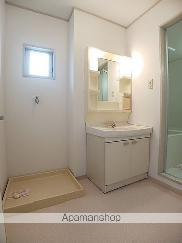 プラドール布施屋IIの内装写真