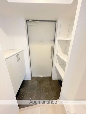 ワールドアイ阿波座WESTの内装写真