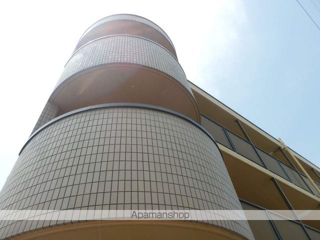 マンションはなきIの外観写真