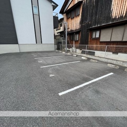 Ｃａｓａ横町[1LDK/52.16m2]の駐車場1