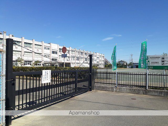 クレッシェンドハイム亮の周辺写真