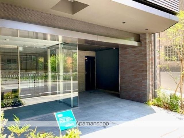 BRILLIA IST 新宿曙橋の外観写真
