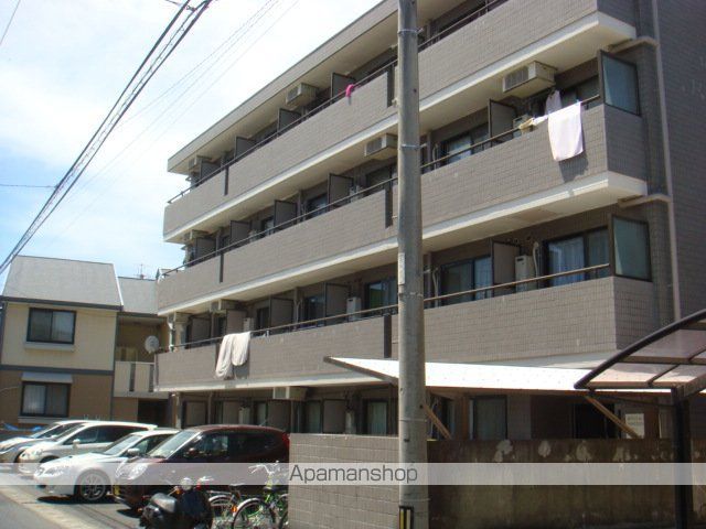 堀江新井マンションの外観写真