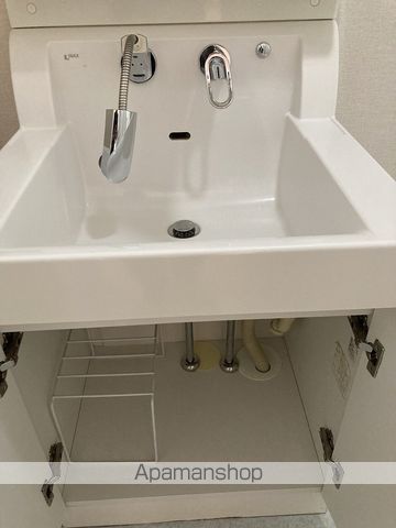 フローリアン松波の内装写真