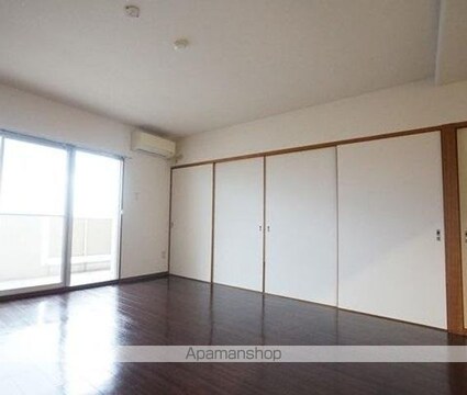 メゾンドール[4LDK/82.2m2]のリビング・居間