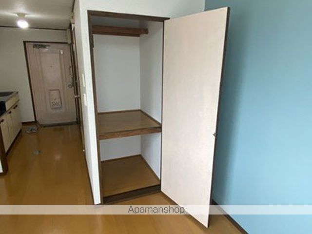 ビッグバーンズマンション谷山の内装写真