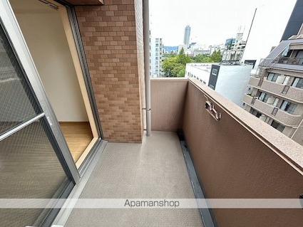 広島県広島市中区十日市町２丁目[1K/29.21m2]のバルコニー